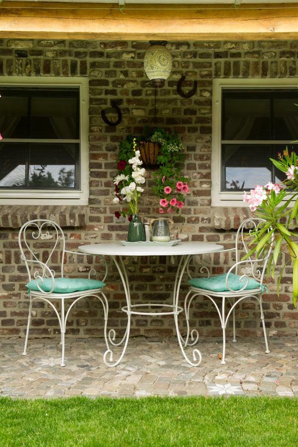 Bed And Breakfast Piekoo Belloo Weert Kültér fotó
